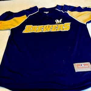 Milwaukee Brewers MLB Shirt with Lucroy on Back MP3